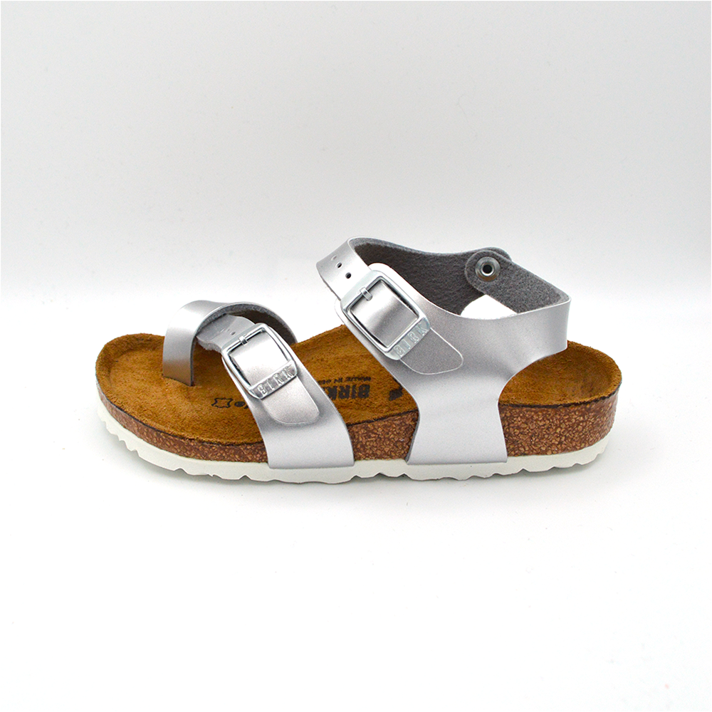 Birkenstock | Sandalo argento con incrocio