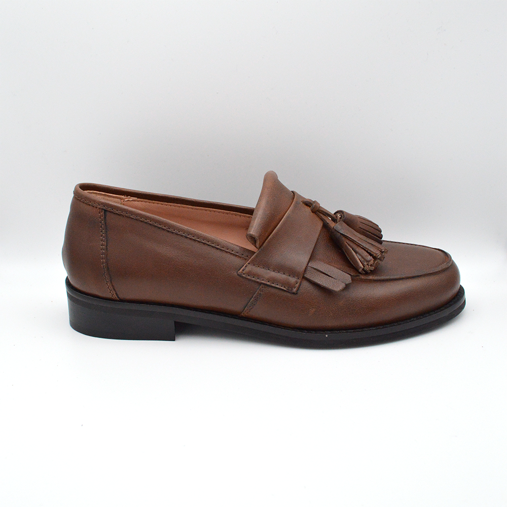 La Pregiata | Mocassino in pelle marrone con nappina