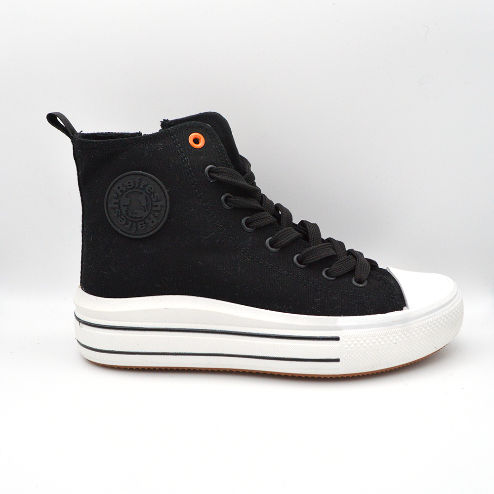 Refresh | Sneaker con lacci nera