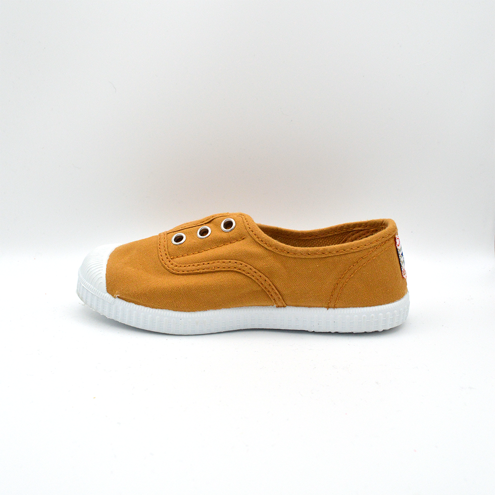Cienta | Slip on giallo ocra