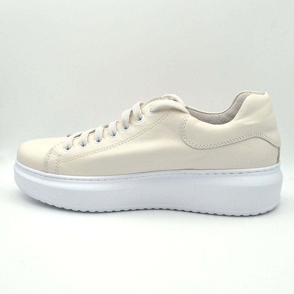 Joann | Sneaker bianca