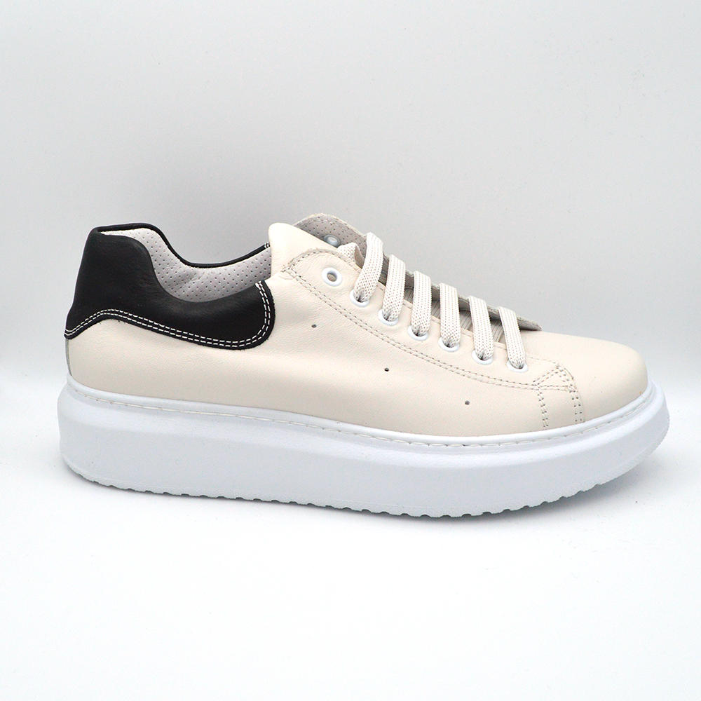 Joann | Sneaker panna e nera