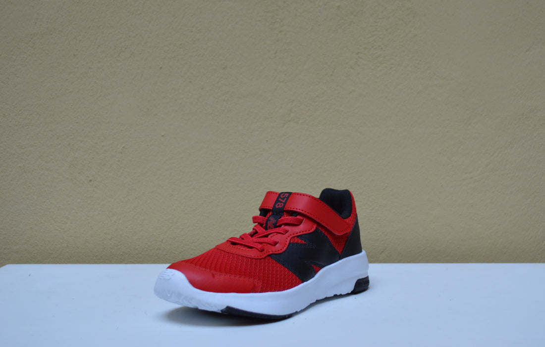 New Balance - Sneaker Rossa e Nera con Strappo