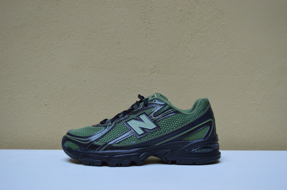 New Balance 1906R, verde e nera