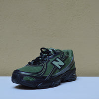 New Balance 1906R, verde e nera