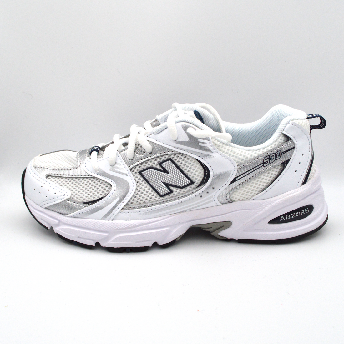 New Balance 530 SR | Sneaker bianco e argento