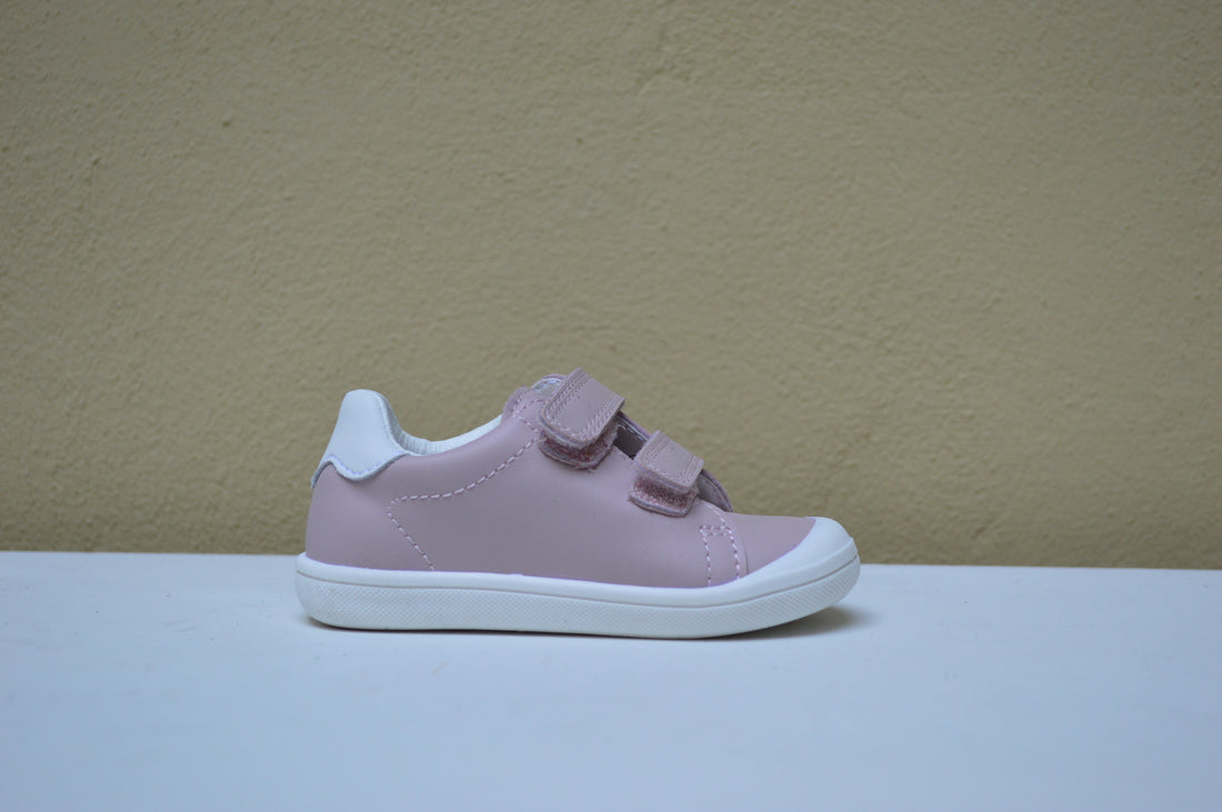 Sneaker Pablosky – Dinamismo e Protezione per Ogni Avventura