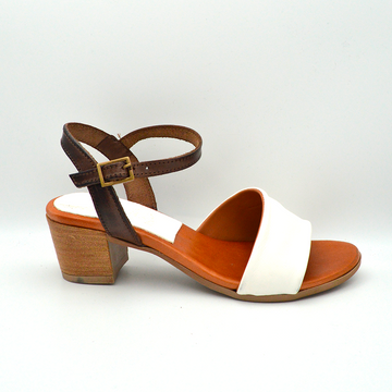 Studio76 | Sandalo con tacco bianco