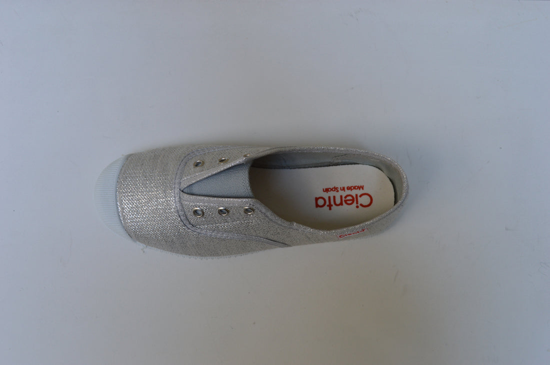 Cienta "Slippers" Glitter – Un Tocco di Magia ad Ogni Passo