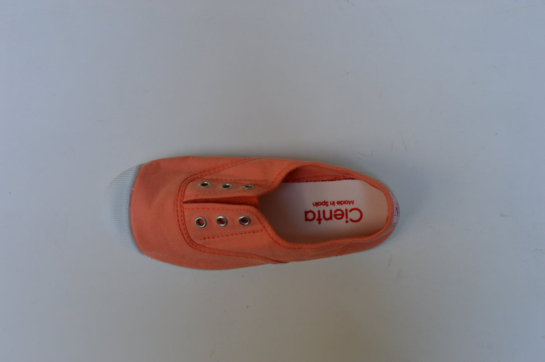 Cienta "Slippers" in Tela – Comfort Naturale e Colori Vivaci
