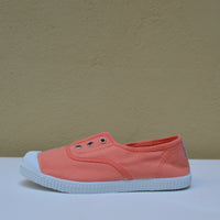 Cienta "Slippers" in Tela – Comfort Naturale e Colori Vivaci