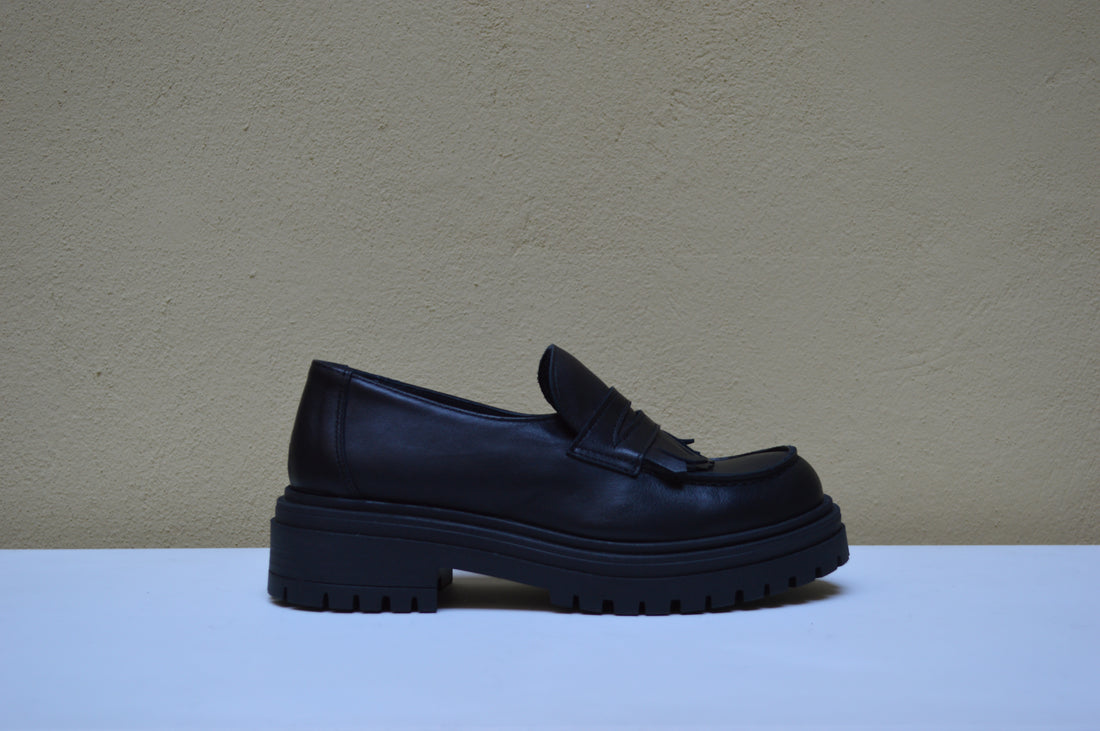 La Pregiata – Mocassino Chunky con Frange e Suola Carrarmato