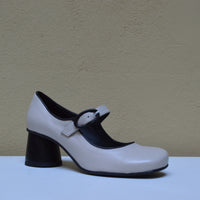 Mary Jane Sinapsi – Fascino Rétro e Design Contemporaneo