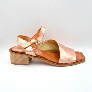 Symbole | Sandalo rosa metal con tacco