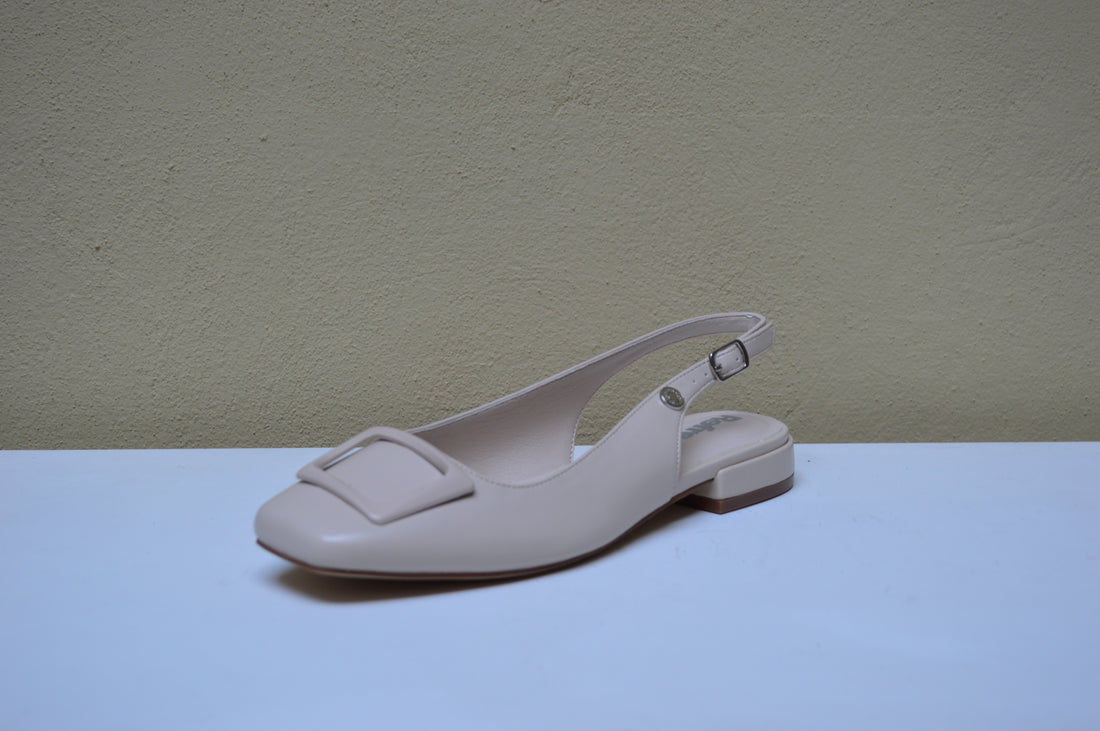 Slingback Refresh – Eleganza Bon-Ton con Punta Quadra