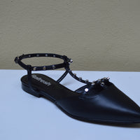 Refresh Ballerina Rock-Chic con Borchie e Design T-Strap