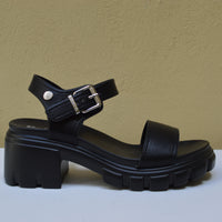 Sandalo Refresh "Glow Platform" – Eleganza Moderna e Comfort Assoluto