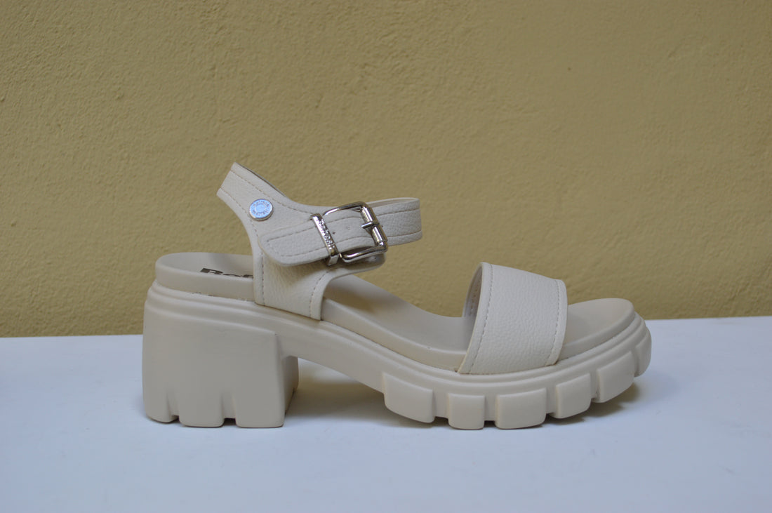 Sandalo Refresh "Glow Platform" – Eleganza Moderna e Comfort Assoluto