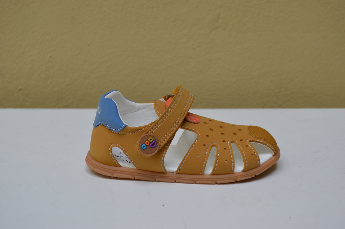 Sandalo Primi Passi Pablosky – Protezione e Comfort per le Prime Avventure