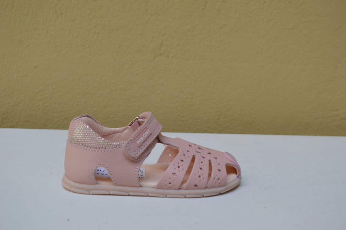 Sandalo Pablosky Bambina - Rosa Pastello con Lavorazione Traforata e Dettaglio Glitter