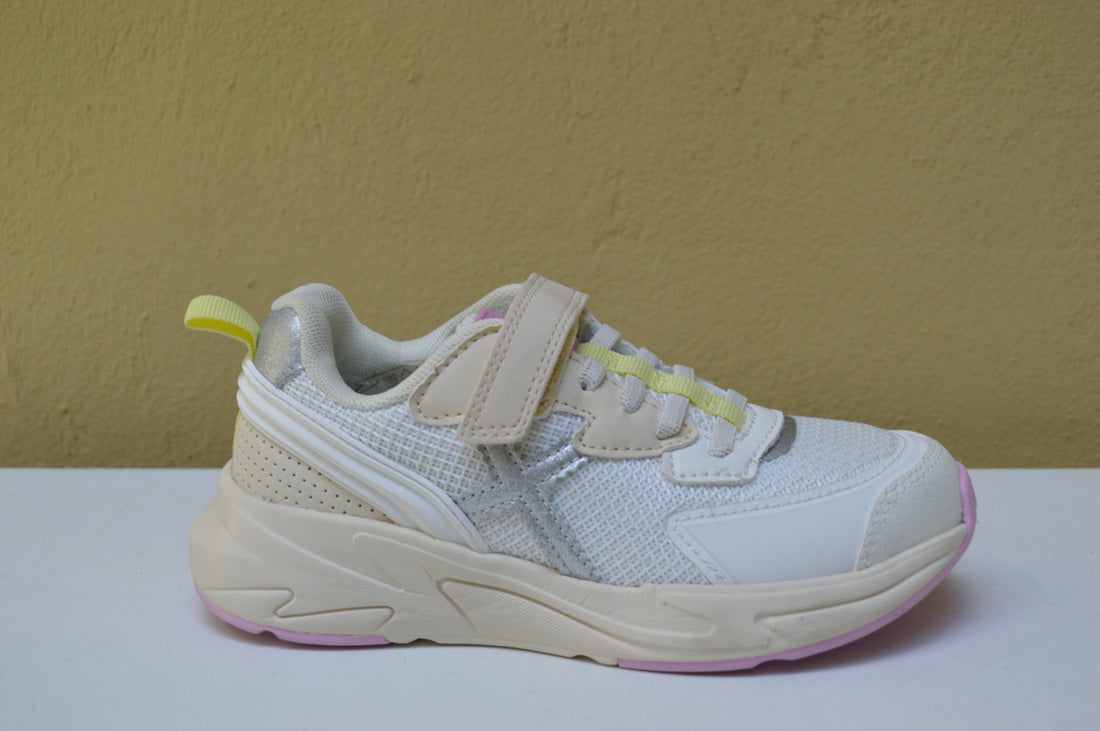 Sneaker Munich Kid - Stile Iconico e Massimo Comfort
