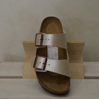 Birkenstock Arizona: L’Icona del Comfort in Versione Glamour