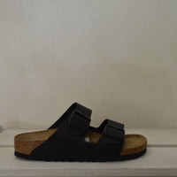 Birkenstock Arizona Black: Il Classico Moderno senza Tempo