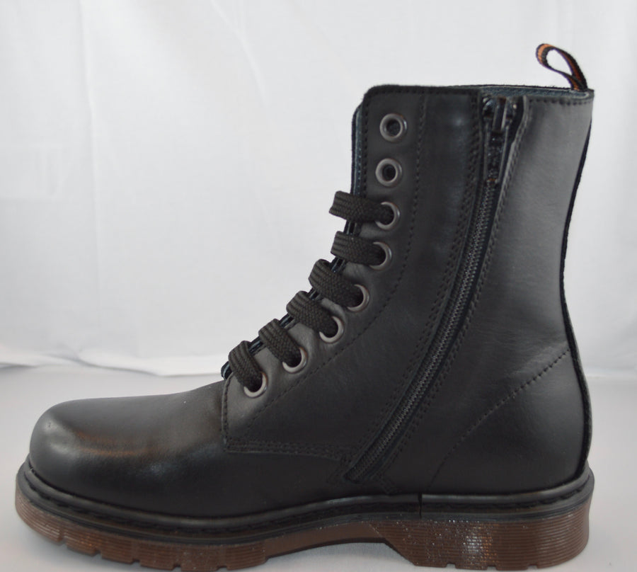 BOOTS in genuine leather with black or bronze black zip