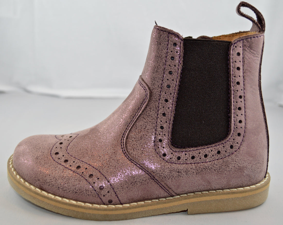 ANKLE BOOT in pink, lead, bronze or black varnished laminated leather