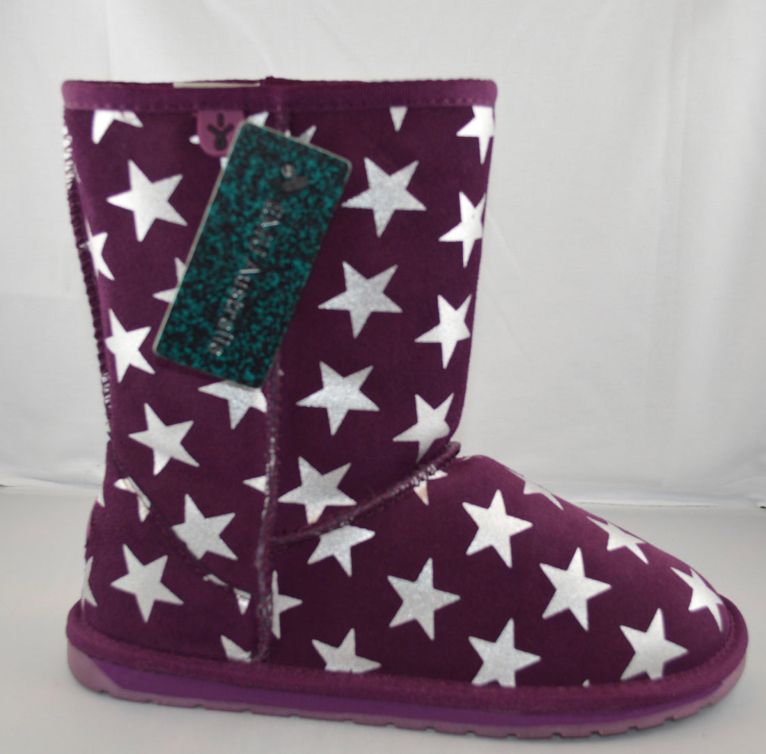 EMU ankle boots with black or purple stars