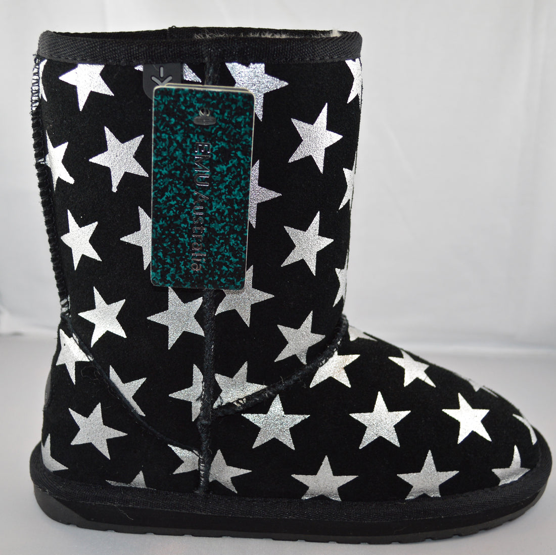 EMU ankle boots with black or purple stars