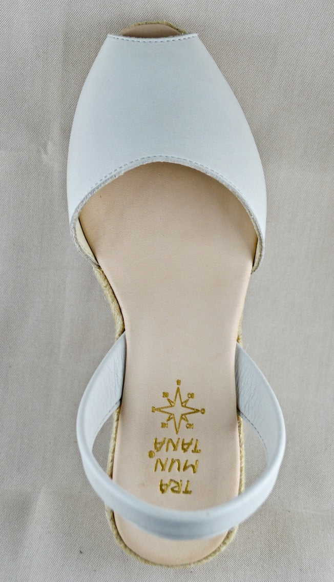 RIA sandal with rope sole heel 5
